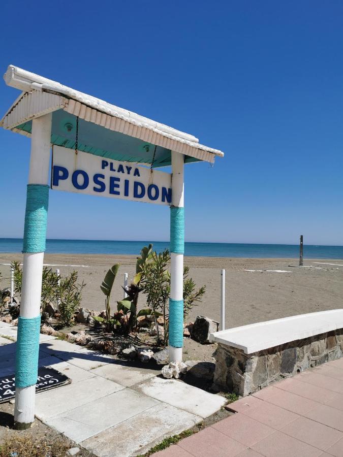 Lido Beachfront Торемолинос Екстериор снимка